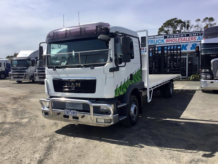 2013 MAN Tgm 15.290 16000Kg Gvm 7,5 Mt Tray Bifold Ramps $85000+Gst MAN TGM 15 290 SLEEPER WHITE