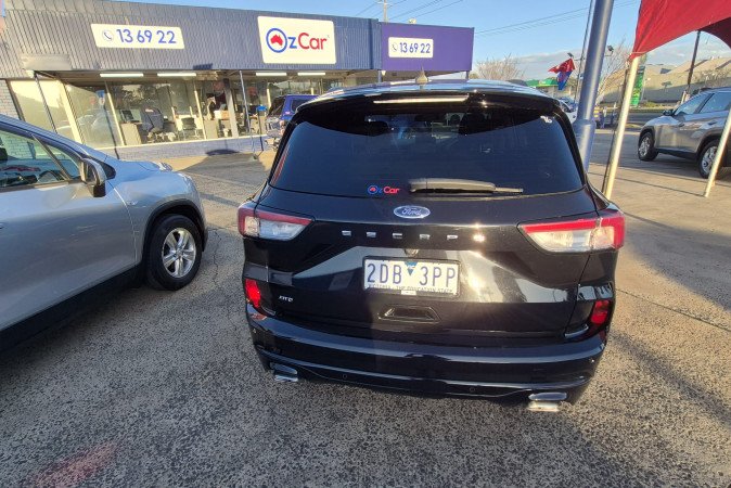 2023 FORD ESCAPE ST-LINE (AWD)