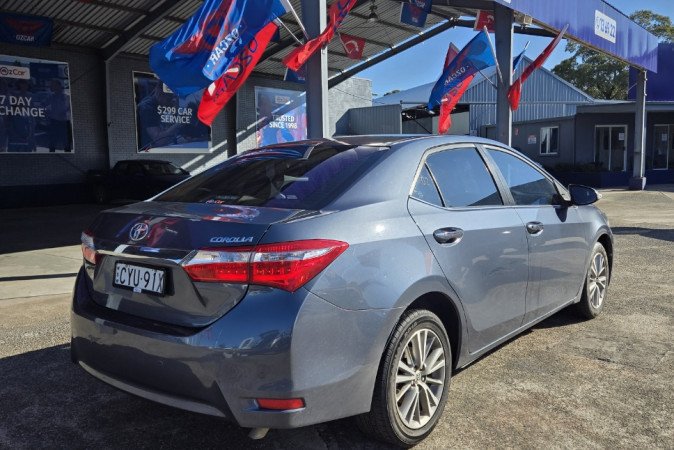 2015 TOYOTA COROLLA SX