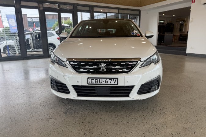 2018 PEUGEOT 308