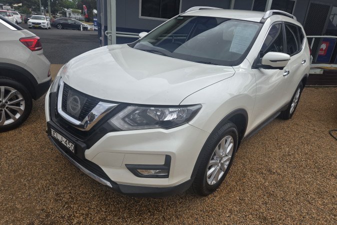 2020 NISSAN X-TRAIL