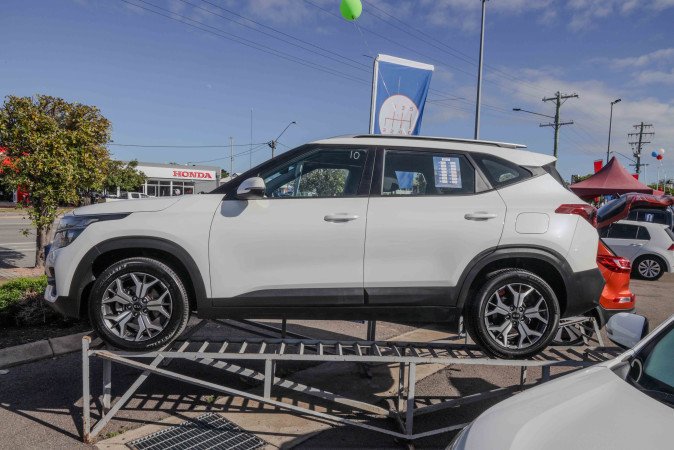 2019 KIA SELTOS SPORT (FWD) WITH SAFETY PACK