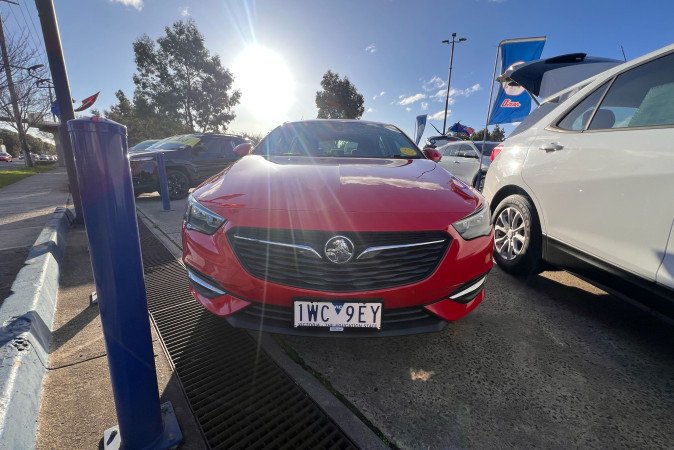 2018 HOLDEN COMMODORE LT