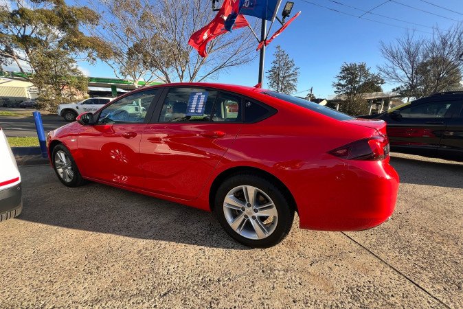 2018 HOLDEN COMMODORE LT