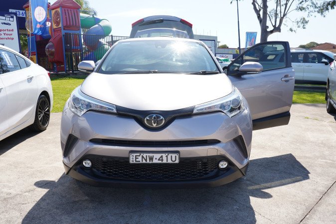 2019 TOYOTA C-HR