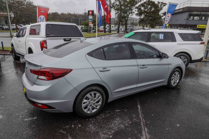 2019 HYUNDAI ELANTRA ACTIVE