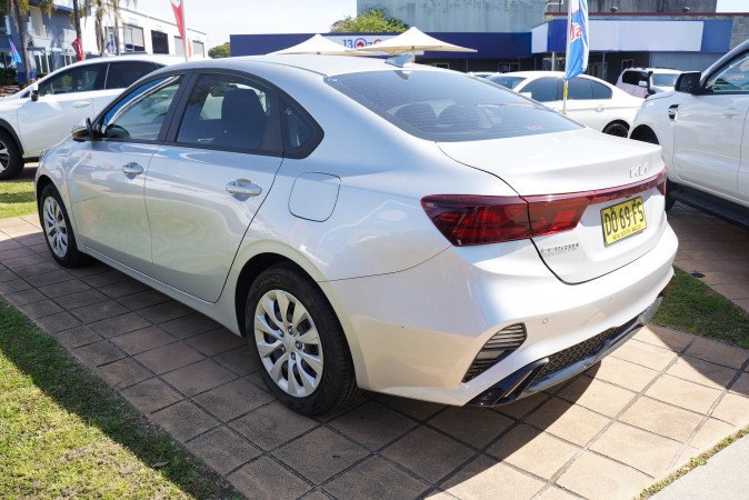 2022 KIA CERATO S SAFETY PACK