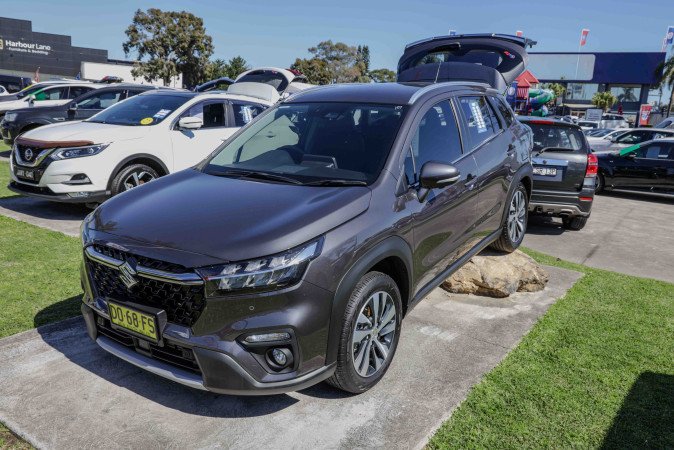 2023 SUZUKI S-CROSS GLX 2WD (QLD)