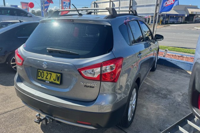 2018 SUZUKI S-CROSS TURBO