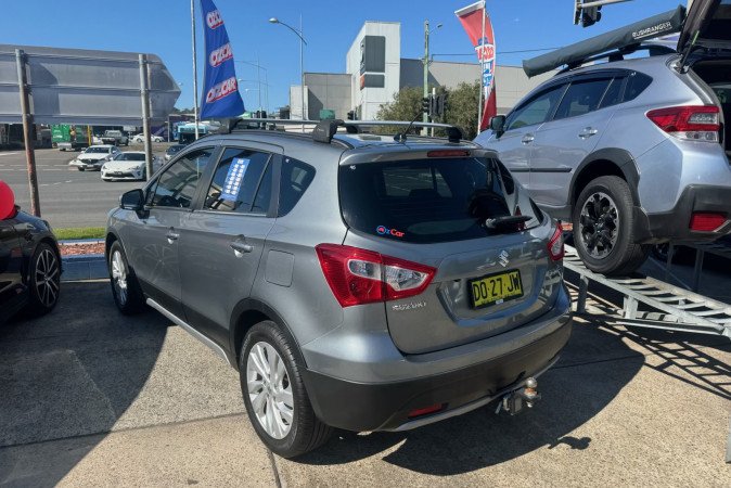 2018 SUZUKI S-CROSS TURBO