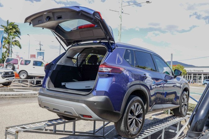 2023 NISSAN X-TRAIL ST-L (2WD)
