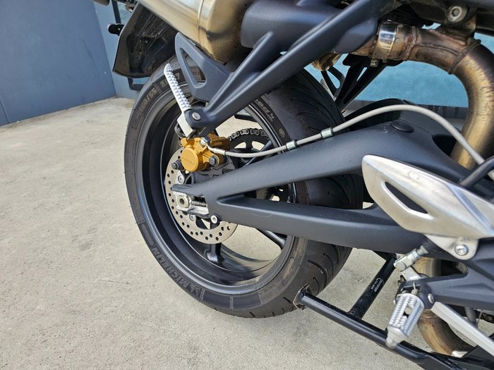 2012 Triumph STREET TRIPLE R Red