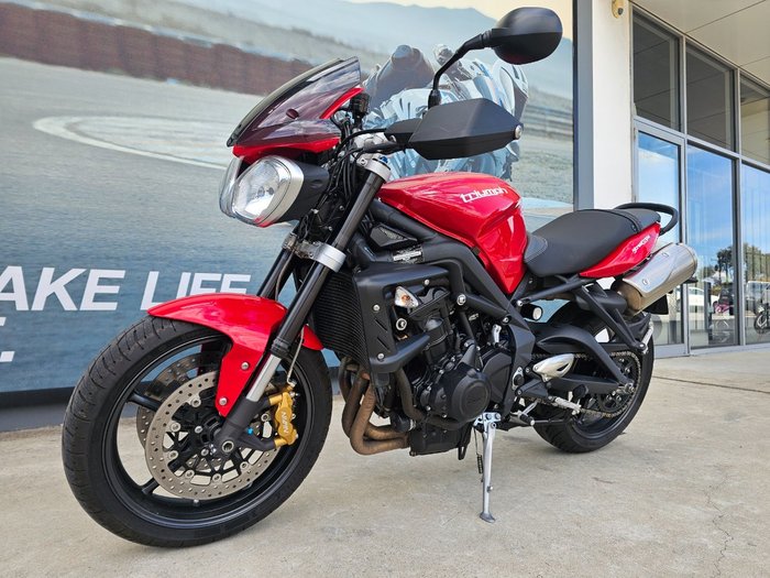 2012 Triumph STREET TRIPLE R Red