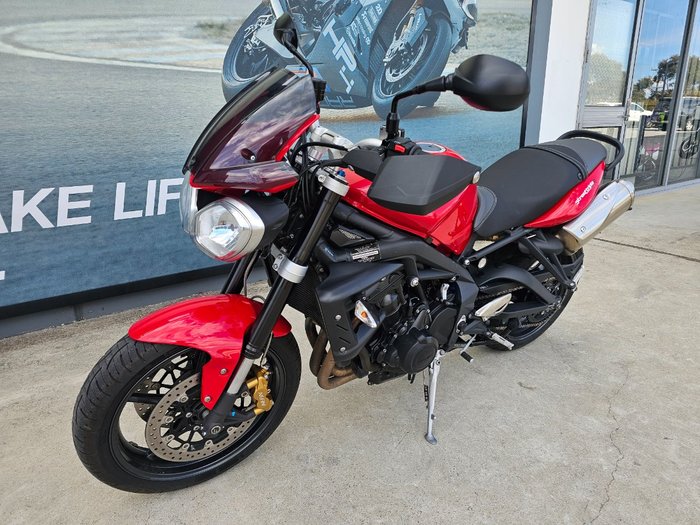 2012 Triumph STREET TRIPLE R Red