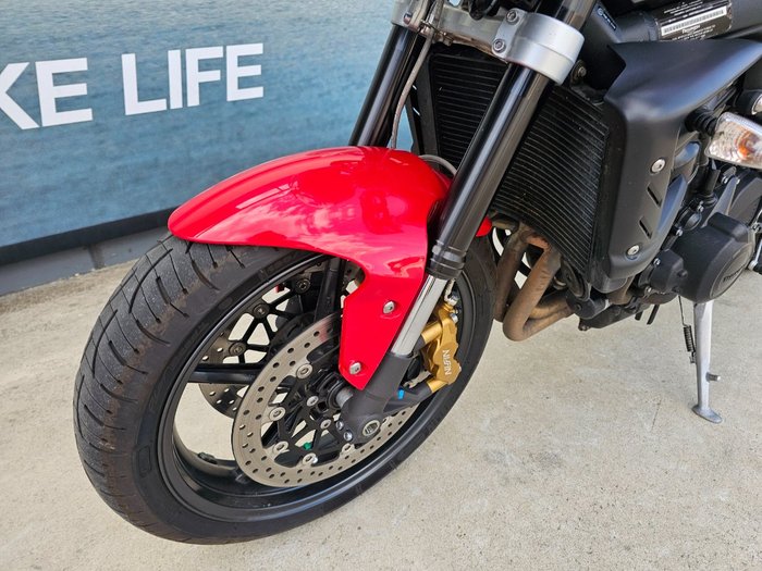 2012 Triumph STREET TRIPLE R Red