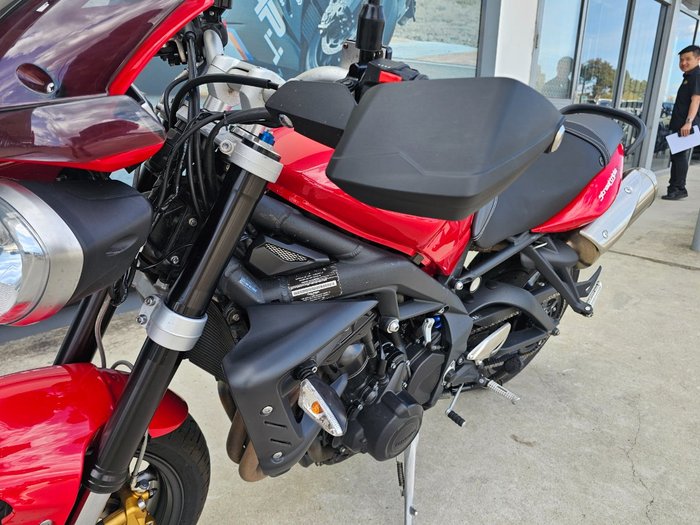 2012 Triumph STREET TRIPLE R Red