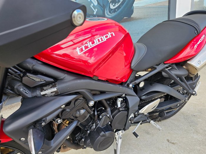 2012 Triumph STREET TRIPLE R Red