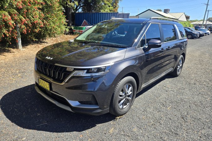 2023 KIA CARNIVAL