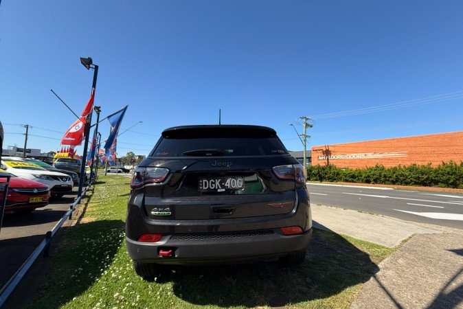 2022 JEEP COMPASS TRAILHAWK (4x4)