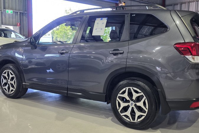 2023 SUBARU FORESTER 2.5i (AWD)