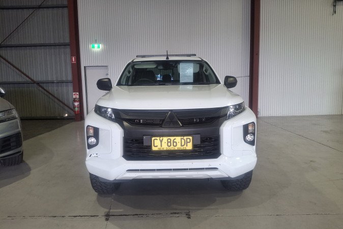 2020 MITSUBISHI TRITON
