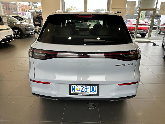 2025 Geely EX5 Inspire E245 MY25 Moonlit Silver