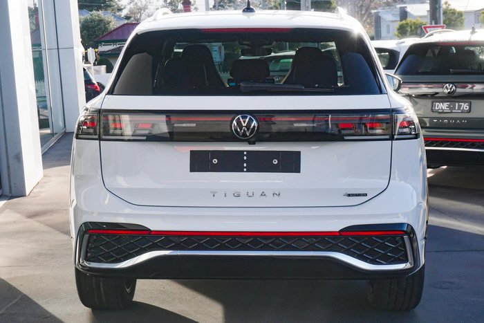 2025 Volkswagen Tiguan 150TSI R-Line