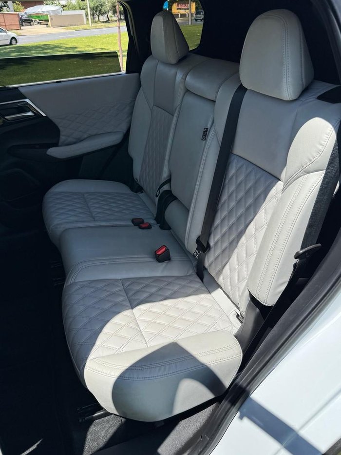 2021 Mitsubishi Outlander Exceed