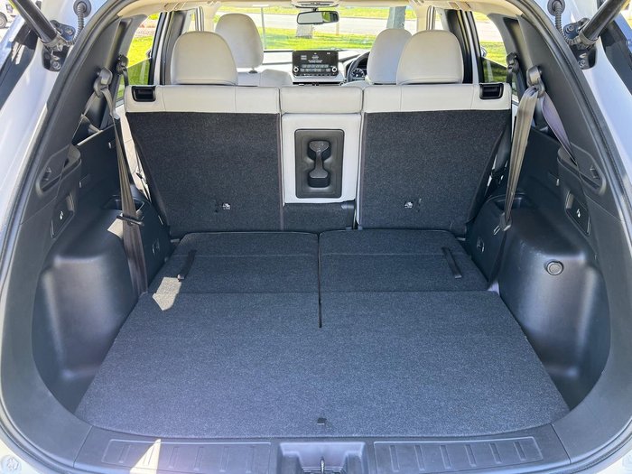 2021 Mitsubishi Outlander Exceed