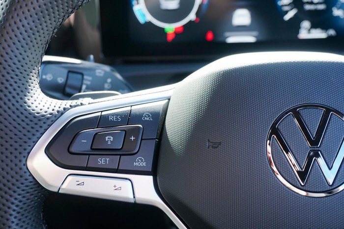 2025 Volkswagen Tiguan 195TSI R-Line