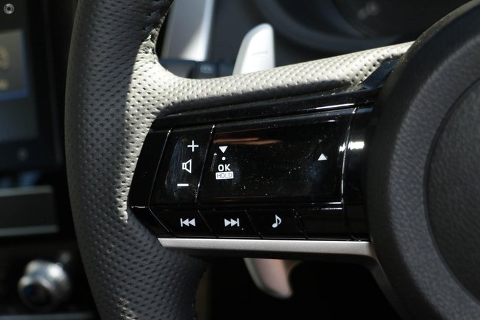 2025 Mitsubishi Pajero Sport GLX