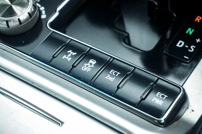 2020 Toyota Landcruiser Sahara