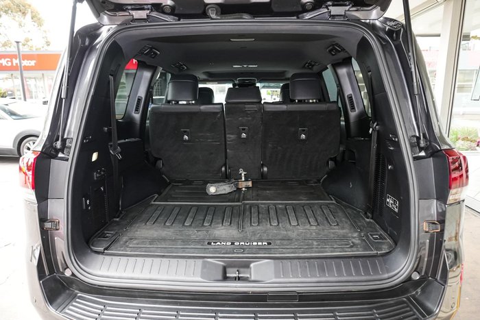 2021 Toyota Landcruiser VX