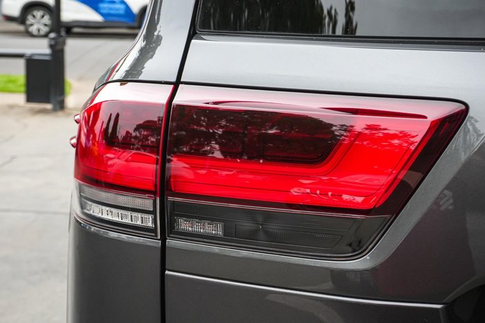 2021 Toyota Landcruiser VX