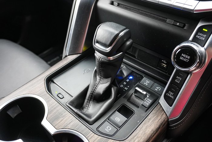 2021 Toyota Landcruiser VX