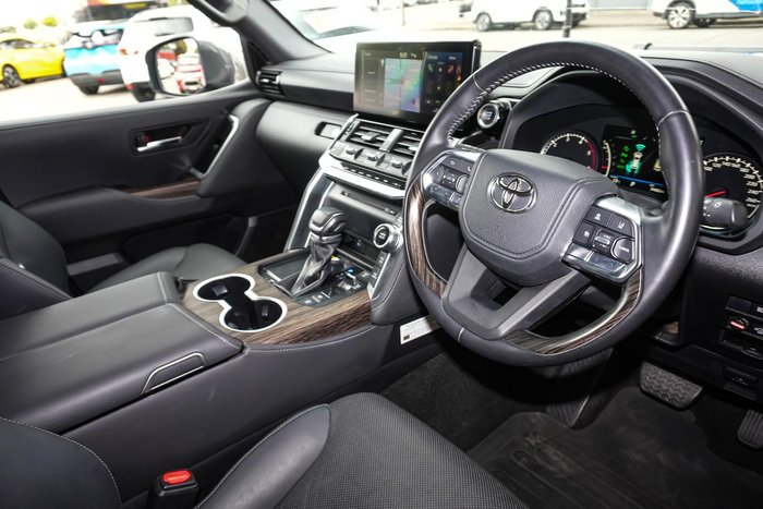 2021 Toyota Landcruiser VX