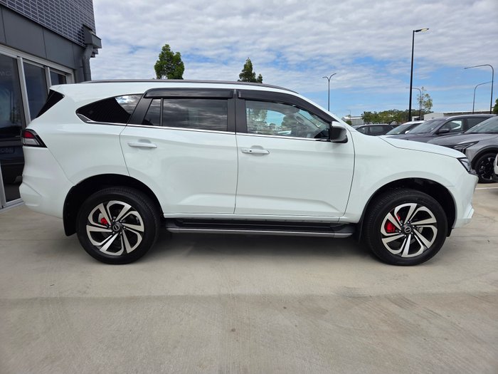 2022 Isuzu MU-X LS-T