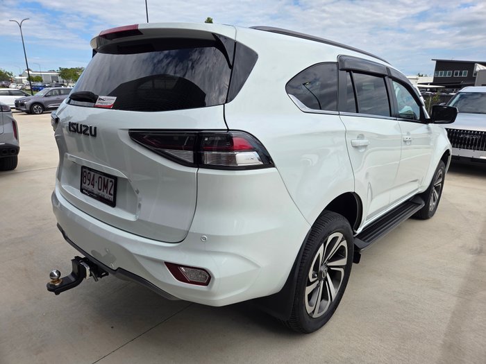 2022 Isuzu MU-X LS-T