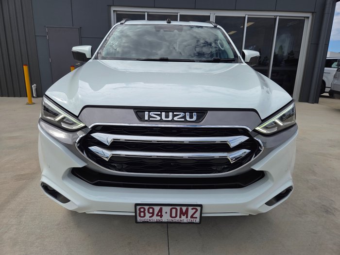 2022 Isuzu MU-X LS-T