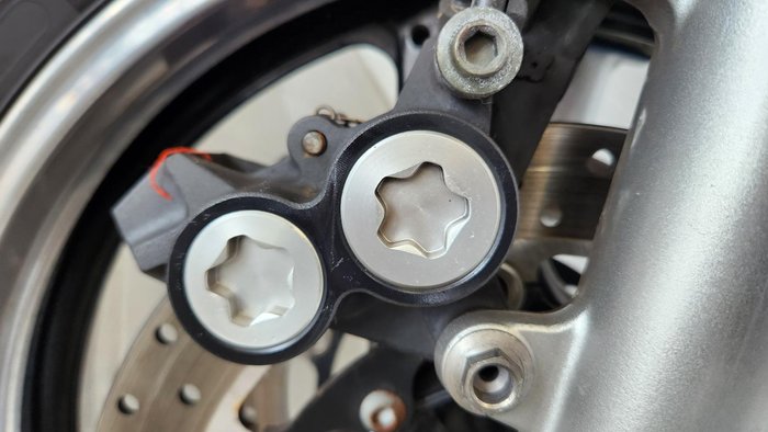 2007 Yamaha XJR1300 XJR Blue