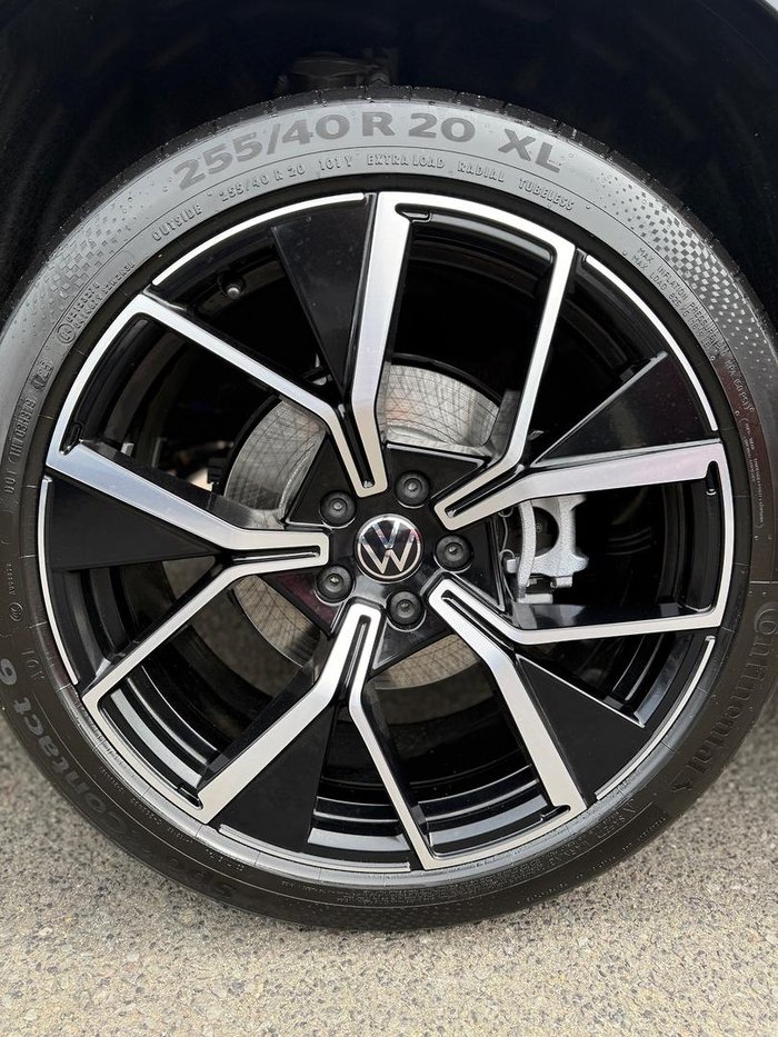 2025 Volkswagen Tiguan 195TSI R-Line