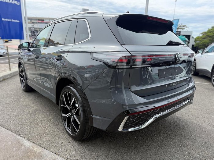 2025 Volkswagen Tiguan 195TSI R-Line