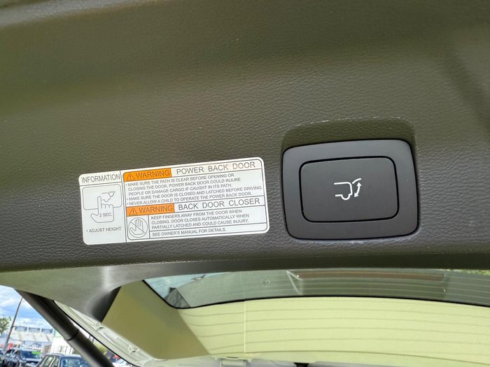 2025 LDV D90 Executive