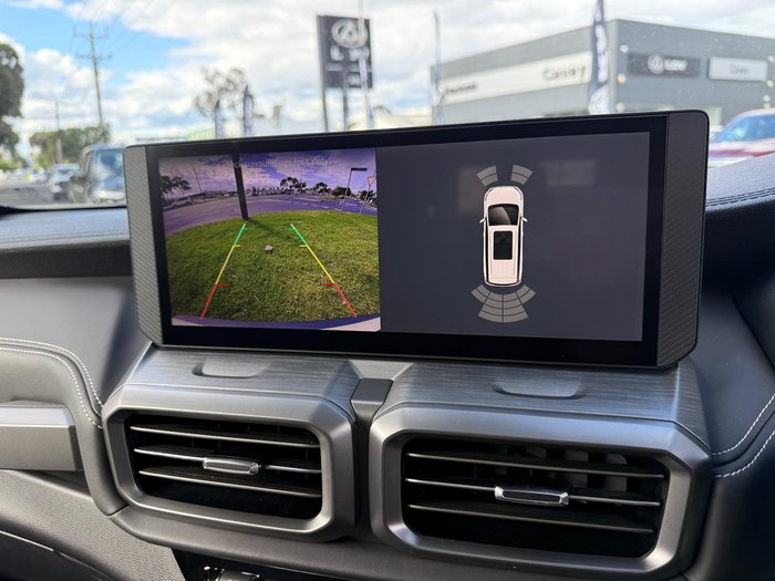 2025 LDV D90 Executive