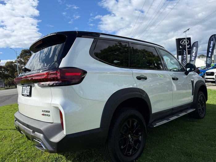 2025 LDV D90 Executive