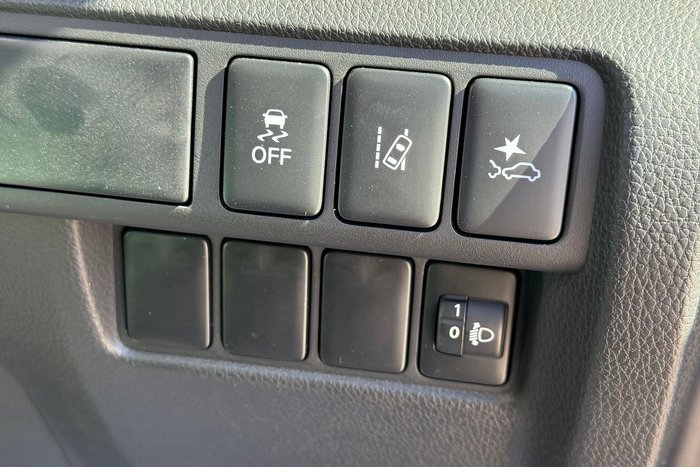 2025 Mitsubishi Eclipse Cross ES