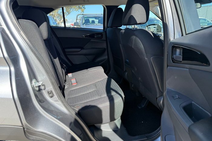 2025 Mitsubishi Eclipse Cross ES