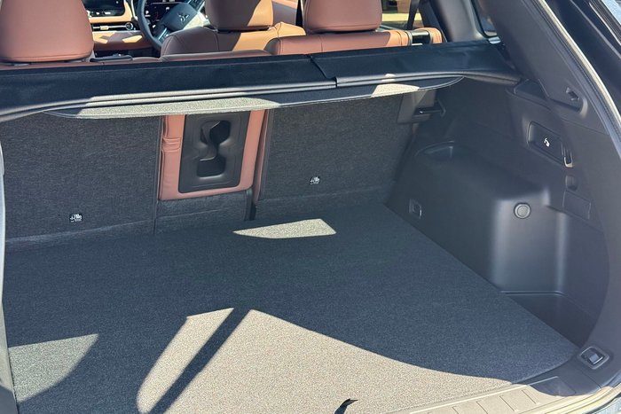 2025 Mitsubishi Outlander Exceed Tourer