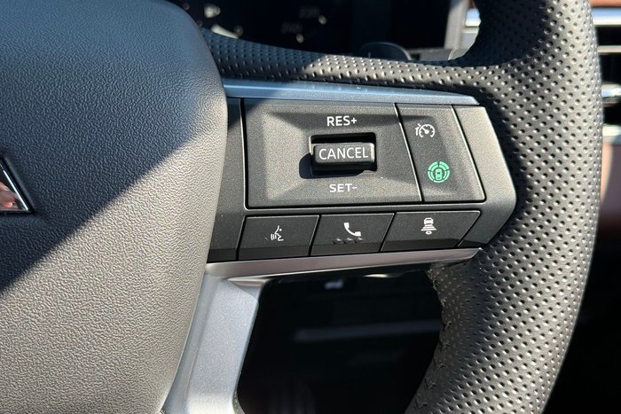 2025 Mitsubishi Outlander Exceed Tourer