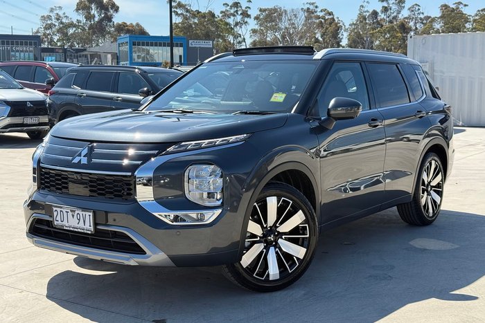 2025 Mitsubishi Outlander Exceed Tourer